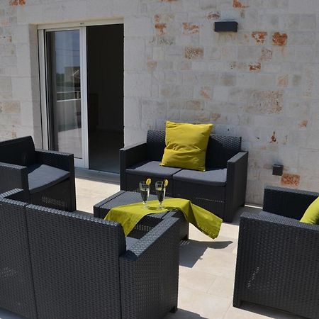 Aurora Apartment - Villaggio Di Mary Locorotondo Bagian luar foto